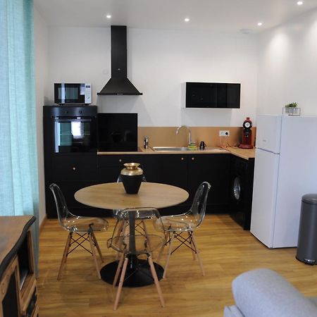 Cosy Saint Yorre Apartment Bagian luar foto