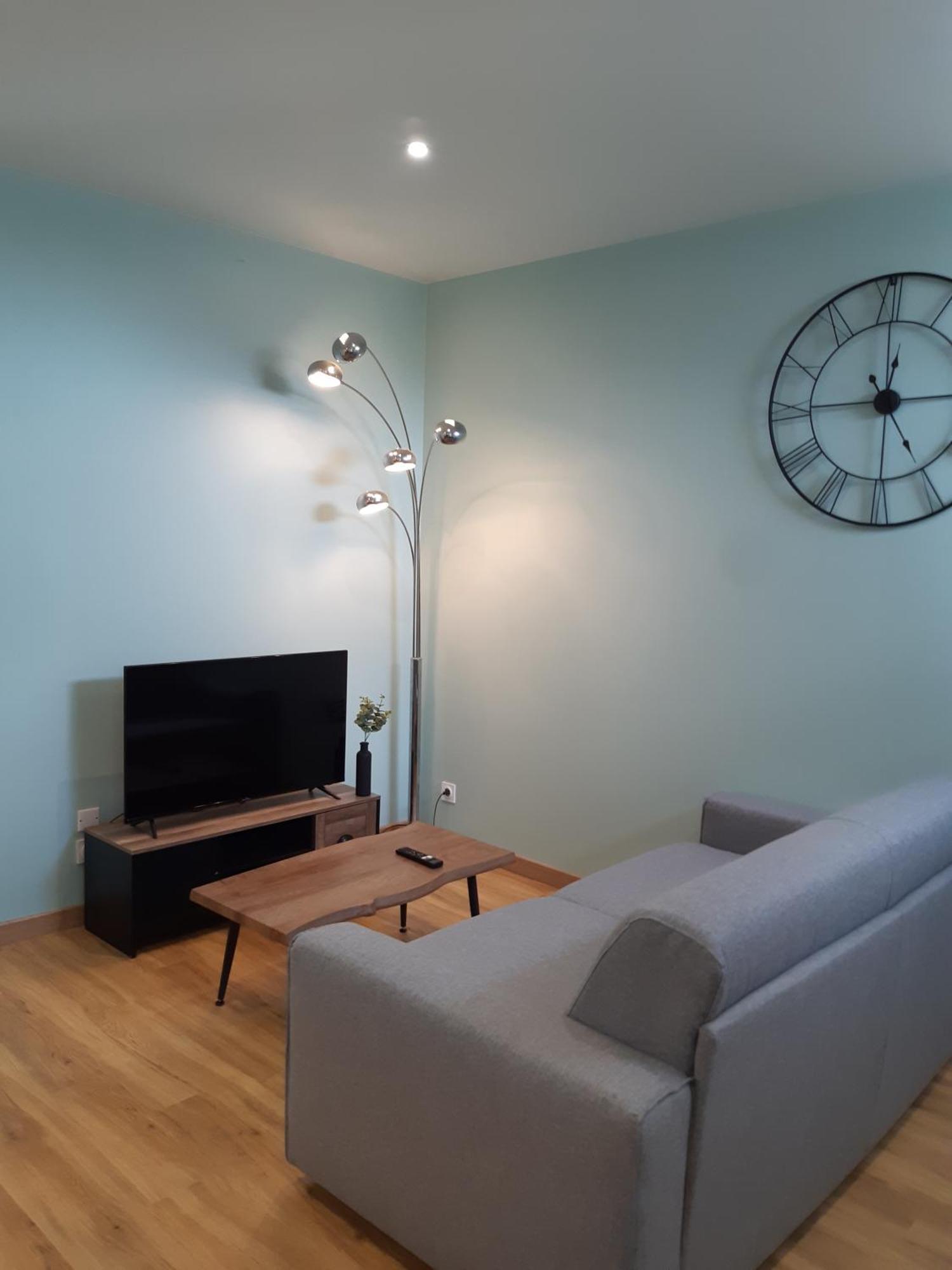 Cosy Saint Yorre Apartment Bagian luar foto